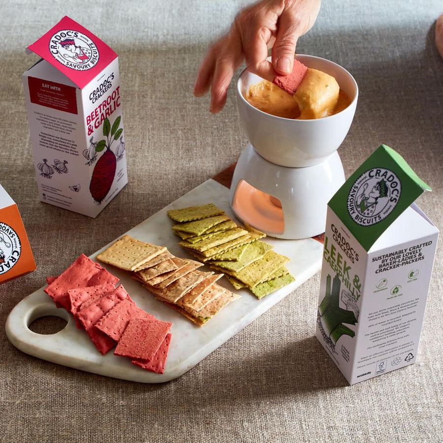 Cradoc's Beetroot & Garlic Cracker