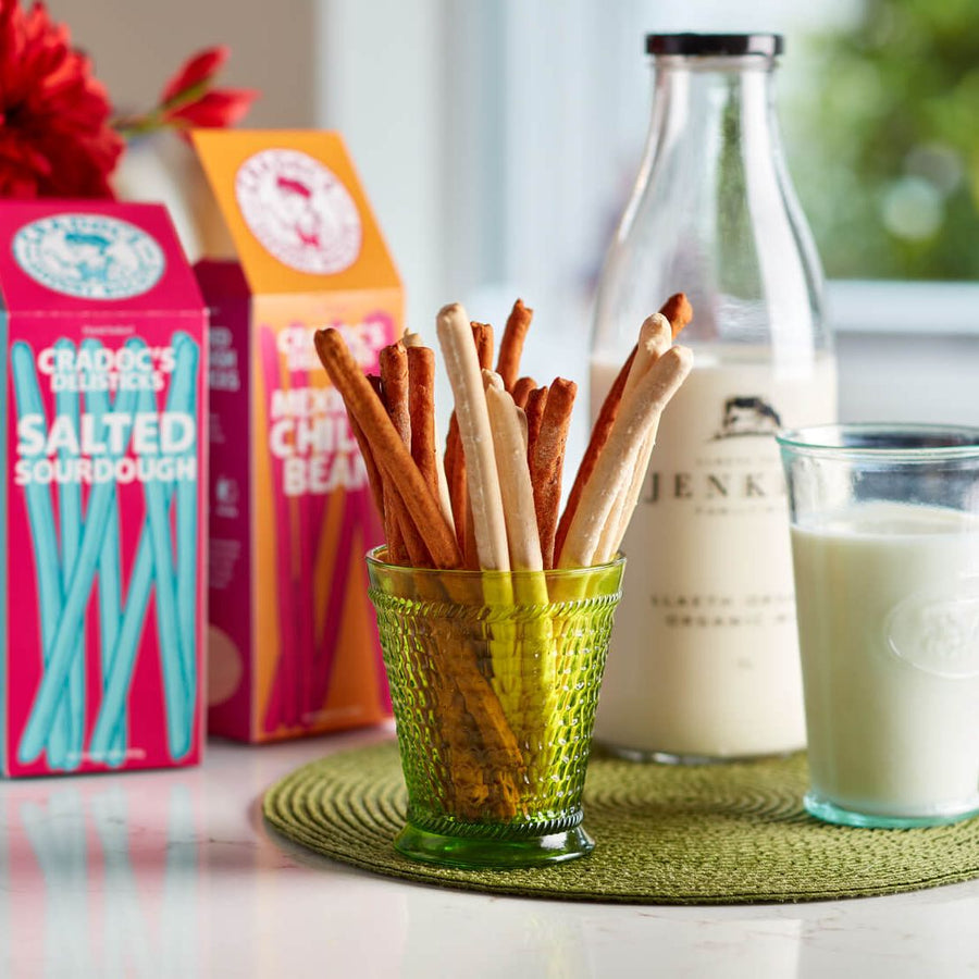 Cradoc's Cheddar Cheese & Spring Onion Delisticks