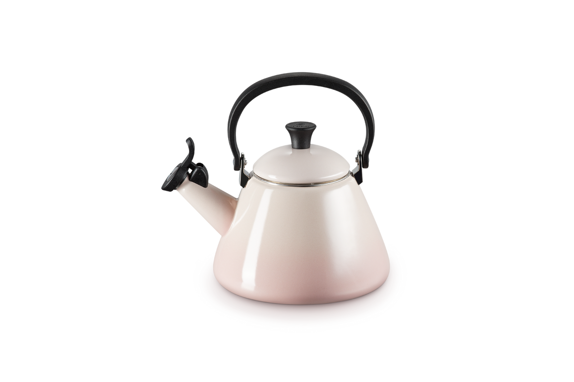 Le Creuset Kone Kettle 1.6L Shell Pink
