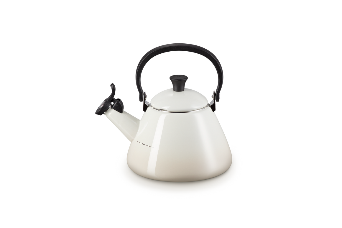 Le Creuset Kone Kettle 1.6L Meringue