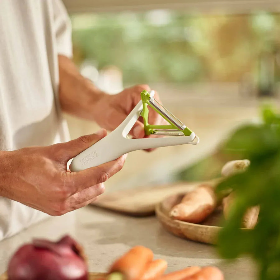 Joseph Joseph Switch 2-in-1 Peeler