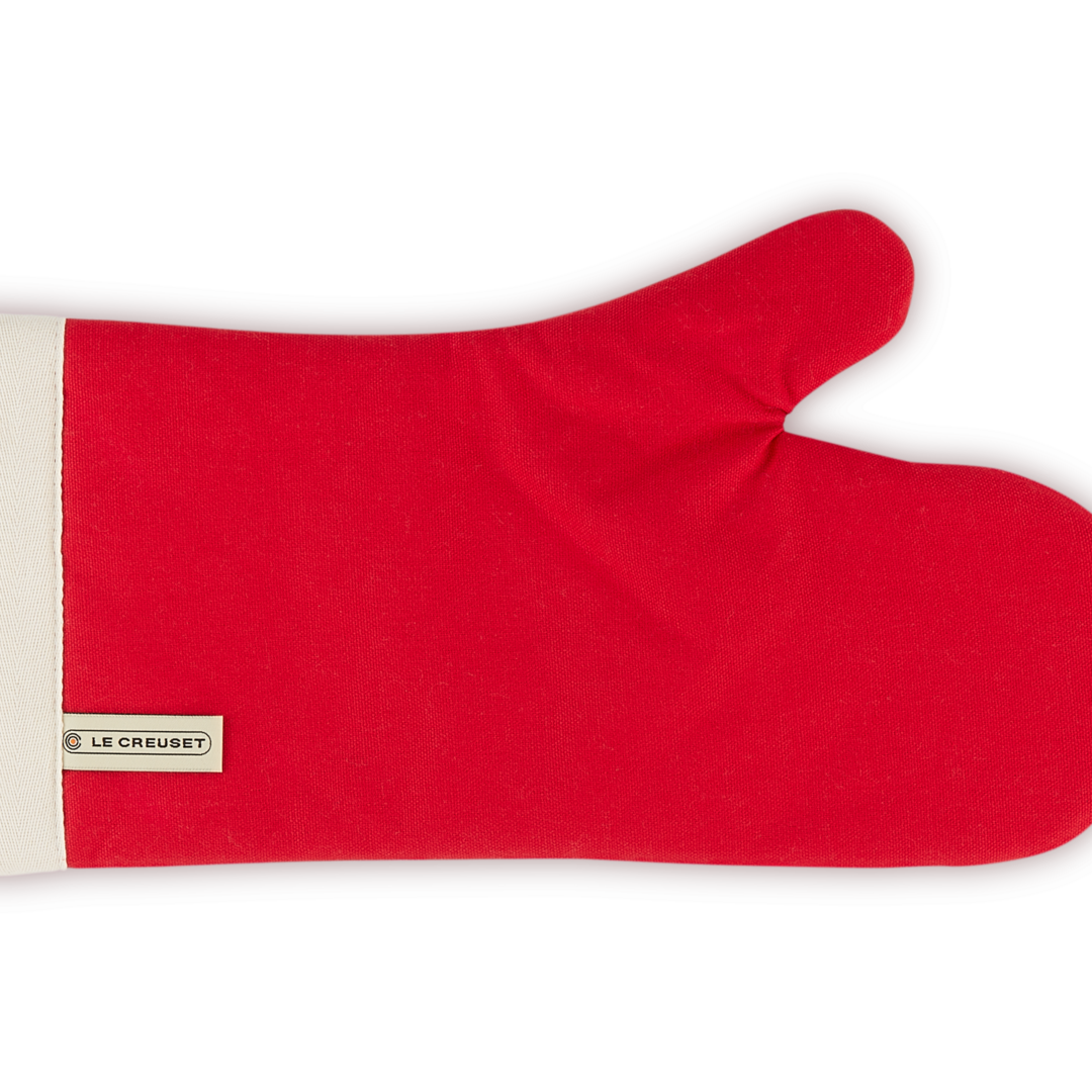 Le Creuset Oven Mitt Red