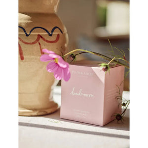 Plum & Ashby Bedroom Candle - Lavender & Amber