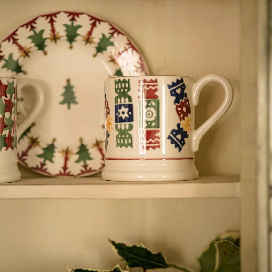 Emma Bridgewater Christmas Crackers Half Pint Mug
