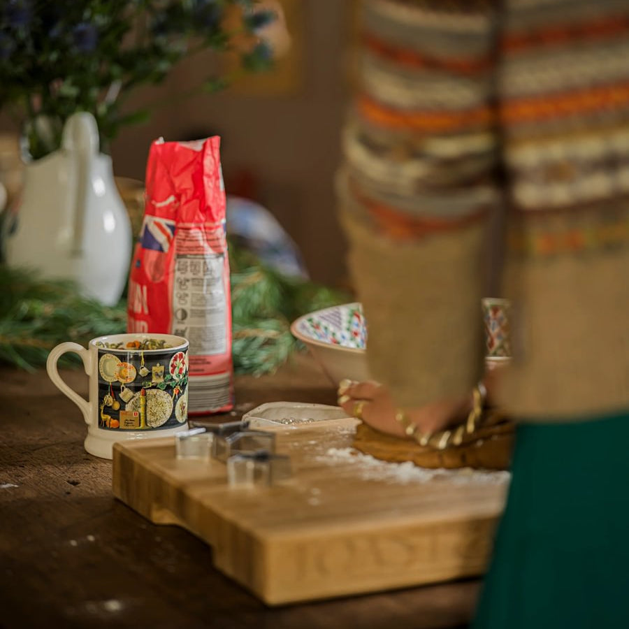 emma bridgewater christmas dresser mug Emma Bridgewater Releases Christmas Collection 2024