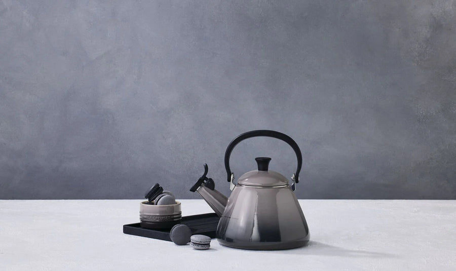 Le Creuset Kone Kettle 1.6L Flint
