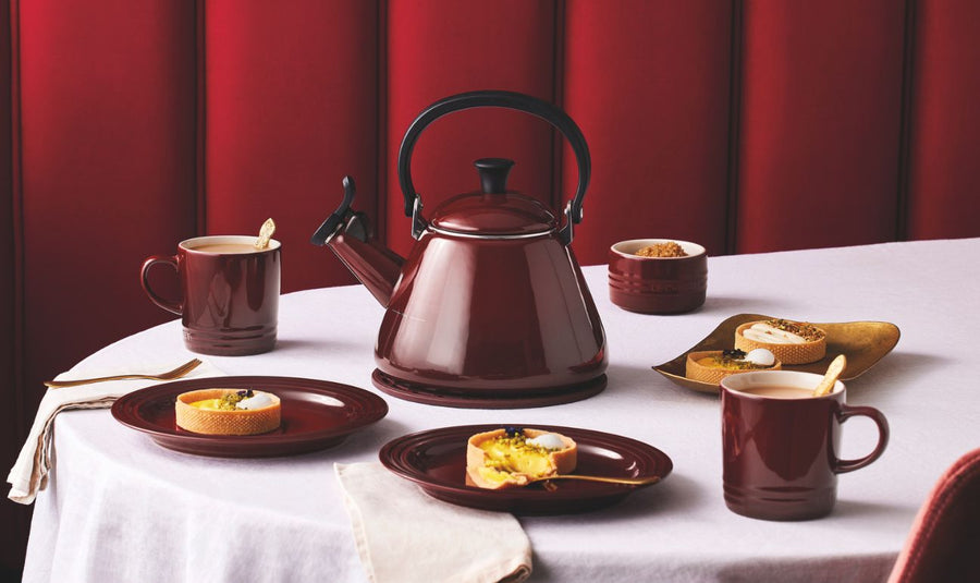 Le Creuset Kone Kettle 1.6L Garnet