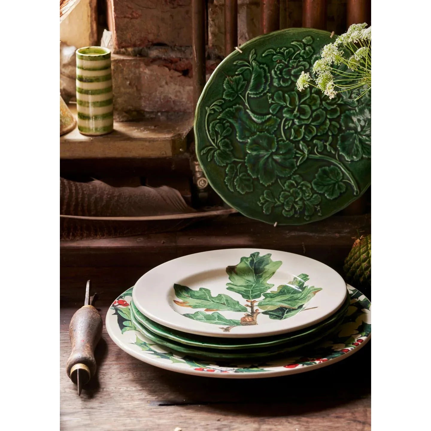 Emma Bridgewater Oak & Acorn 8.5" Plate