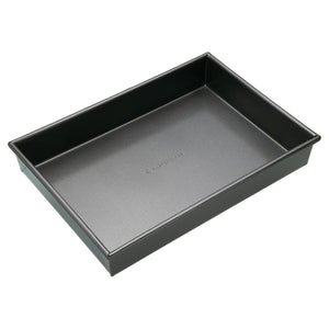 MasterClass Non-Stick 35cm x 24cm Rectangular Deep Pan
