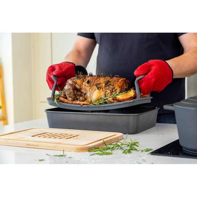 MasterClass 2 Piece Roast And Rest Set
