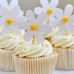 Ginger Ray Daisy Cake Toppers