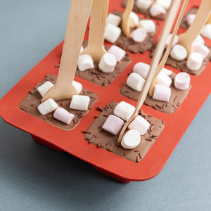 La Cafetière Hot Chocolate Mould with 24-Pack Spoons