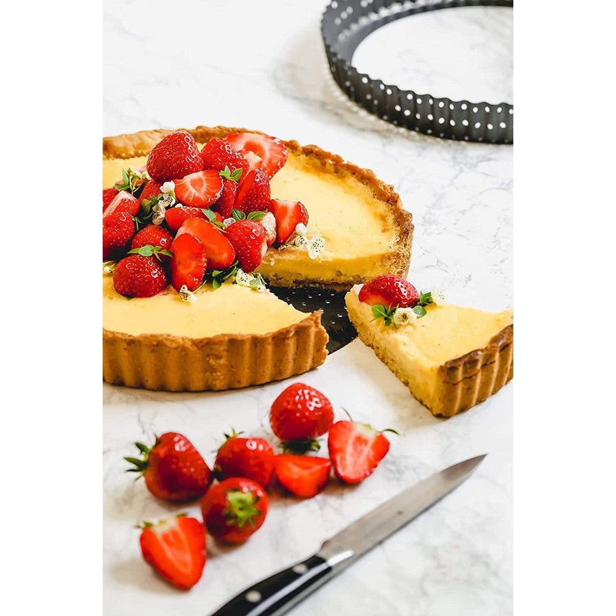 MasterClass Crusty Bake Non-Stick 20cm Fluted Round Flan