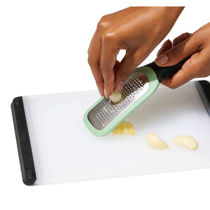 Good Grips Etched Ginger & Garlic Grater