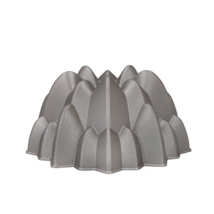 Masterclass Peak Bundt Cake Tin