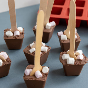 La Cafetière Hot Chocolate Mould with 24-Pack Spoons