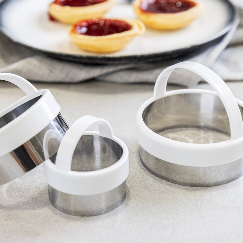KitchenCraft Plain Round White Cutter Set