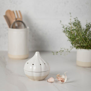 Fattoria White Garlic Canister