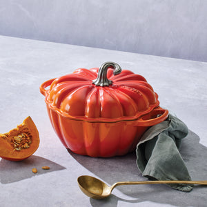 Le Creuset Signature Cast Iron 24cm Pumpkin Casserole