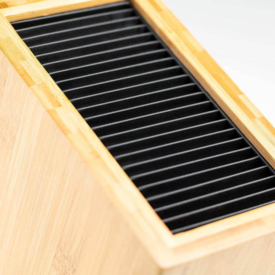 Rockingham Forge Bamboo Universal Knife Block