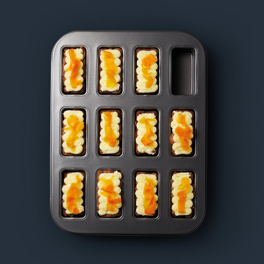 MasterClass Non-Stick 12 Hole Mini Loaf Pan