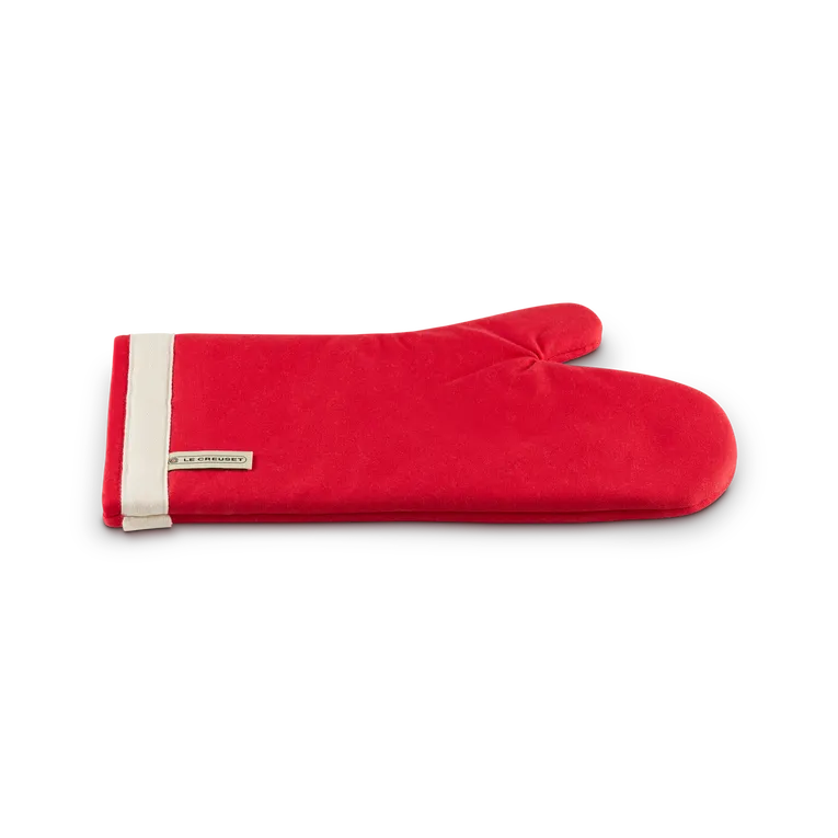 Le Creuset Cerise Oven Mitt