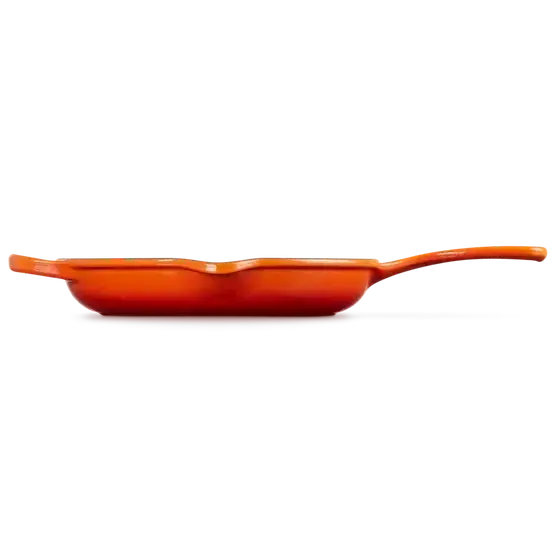 Le Creuset Signature 23cm Cast Iron Volcanic Skillet