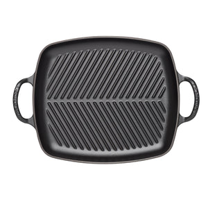Le Creuset Signature Cast Iron Satin Black Grillit - All