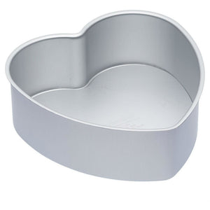 KitchenCraft 8" Loose Base Heart Pan