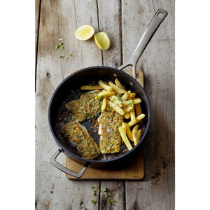 Le Creuset 26cm TNS Saute Pan
